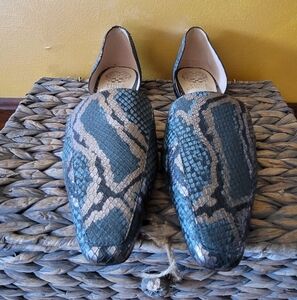 Vince Camuto Kordie D’Orsay Flats Python Snake Print Closed Toe 8 1/2